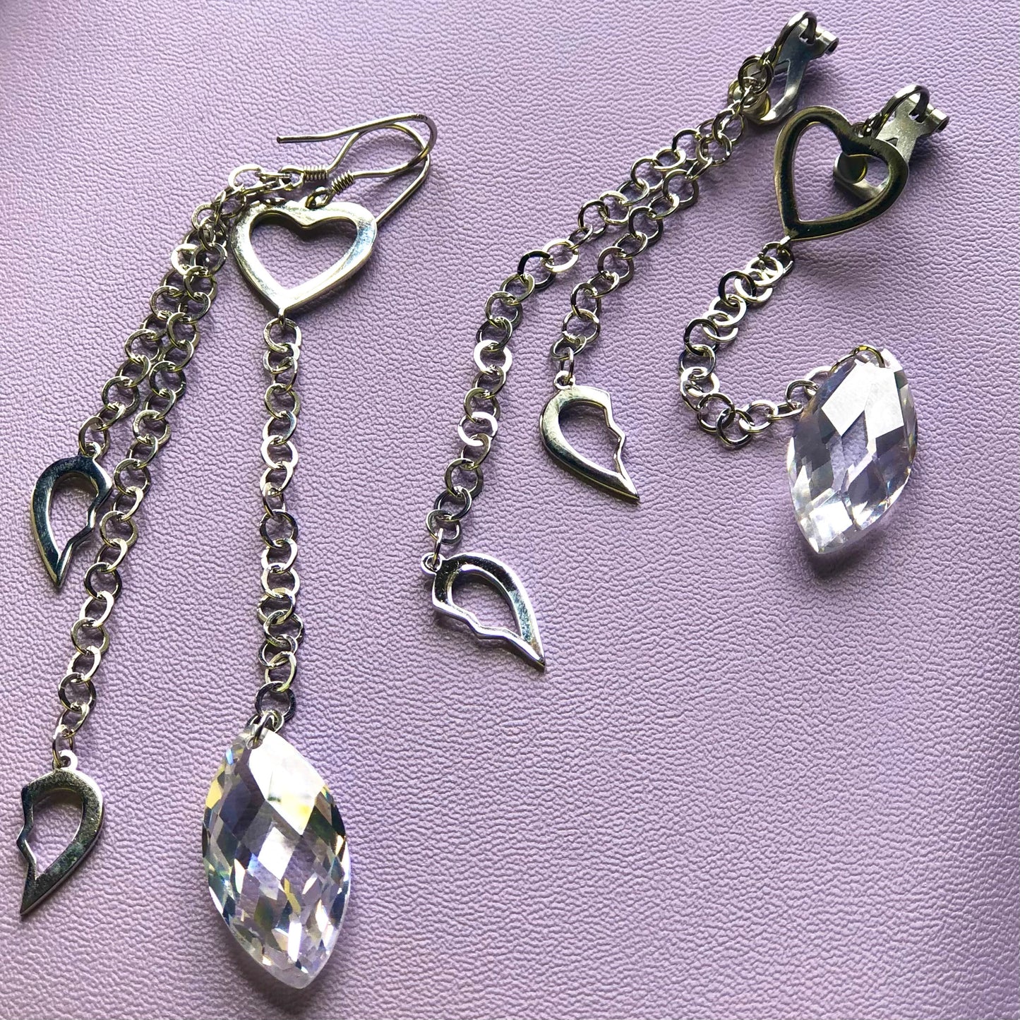 Anti-Romantic Earrings - TXT